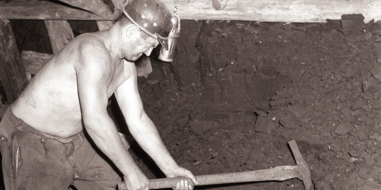 A Plan to Decentralize Bitcoin Mining Again Is Gaining Ground