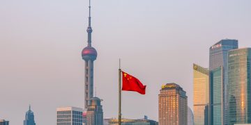 Hong Kong Blockchain VC Hires Former NEO Exec to Launch Shanghai Office