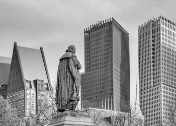Dutch Crypto Startups Brawl With Regulators Over Scope of EU Money Laundering Rule