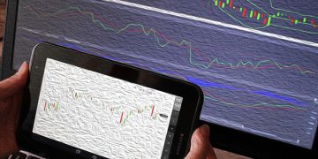 XRP Price in Search for Stop Losses At Both Ends