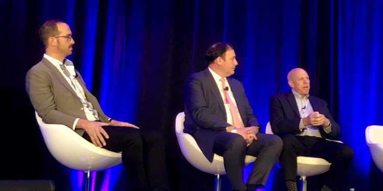 Few Banks Will Touch Crypto Firms, but Silvergate Wants to Touch Bitcoin Itself
