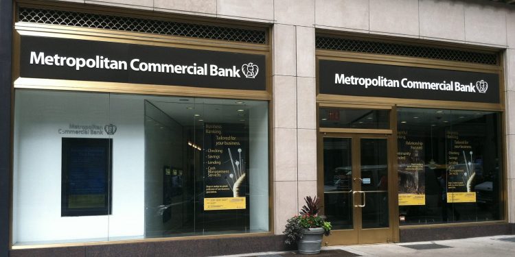 Crypto-Related Deposits Drop by Half at Metropolitan Commercial Bank