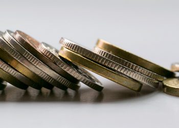 10% of Central Banks Surveyed Close to Issuing Digital Currencies: BIS