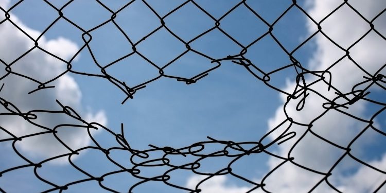 Bitcoin Eyes Price Breakout Amid US-Iran Tensions