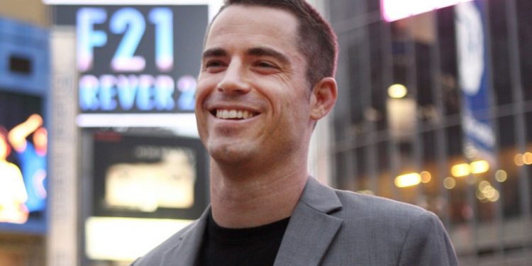 Roger Ver’s Mining Pool Pulls Support for Bitcoin Cash Dev Fund Over Chain Split Threat