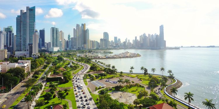 Dutch Derivatives Exchange Deribit to Move to Crypto-Friendly Panama