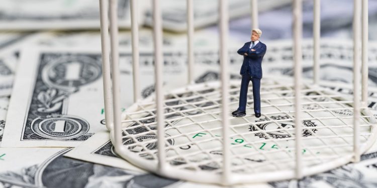 Bitcoin Traps Buyers With Biggest Daily Price Loss in Three Months