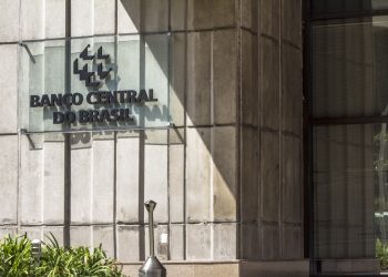 Brazil’s Central Bank to Launch Near-Instant Payments as a Response to Cryptocurrencies