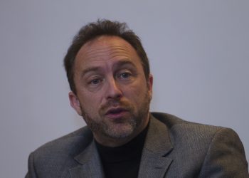 Wikipedia Co-Founder Says Crypto Integration Would be ‘Completely Insane’