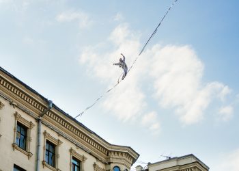 Analyst Sets Bitcoin Goal at $10,450 as Price tag Retains Mid-2019 Aid