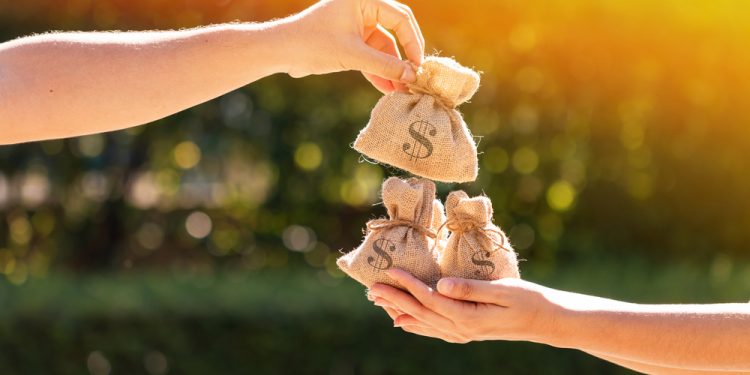 Buying and selling Action Close to Bitcoin’s Regular monthly Open up Factors to Retail FOMO
