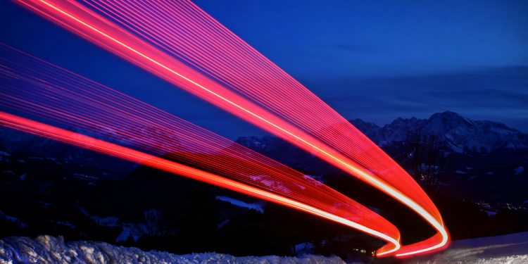 Here is Why Analysts Count on Bitcoin’s Consolidation to End in a Sharp Drop