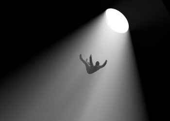 XRP is Prepping for a Clean Breakdown Regardless of Climbing Social Volume