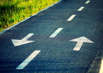 2 Important Explanations Why Bitcoin Hazards Falling Towards $8,500