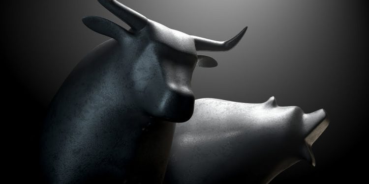 Bitcoin Funds Rally Reaches $300 and Technicals Indicate More Upsides