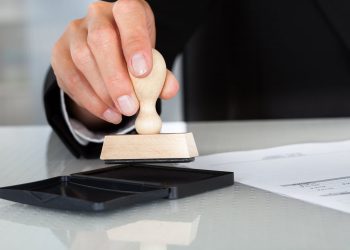 Grayscale Can Now Present Litecoin and Bitcoin Dollars to the Public: FINRA