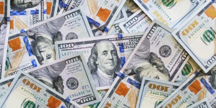 Analysts Believe the U.S. Dollar May well Bottom—and That’s Bad for Bitcoin