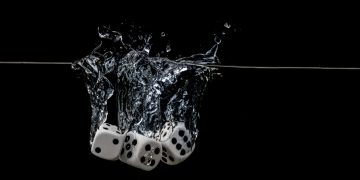 Shorting Bitcoin Now is “Pure Gambling” Statements Top Trader