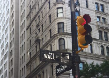 CNBC’s “Mad Cash” Host Jim Cramer Is Eventually Getting Bitcoin