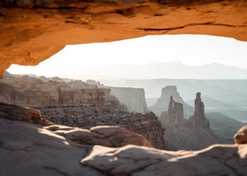 Despite BTC Drop $10k, Ethereum DeFi Cash Bear Robust Bounce