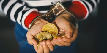 Held Accountable: Russia Desires Bitcoin Investors Jailed For Non-Compliance