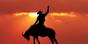 Bloomberg Intelligence Strategist Hints At Bitcoin Bull Operate In 2021
