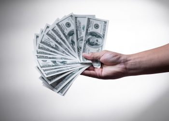 DeFi “Blue Chips” Aave and Synthetix Surge 15% as Getting Floods In