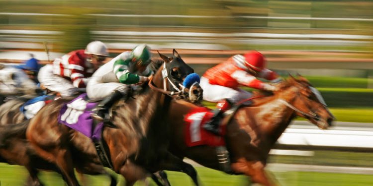 Compound (COMP) Outruns Best DeFi Tokens as TVL Closes Over $2B