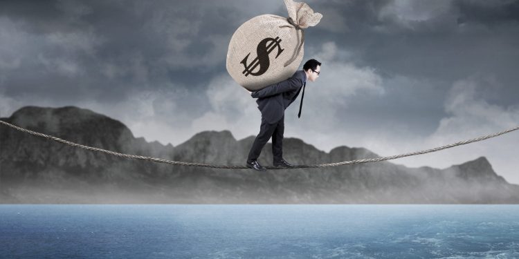 Shark Tank Investor Slams Bitcoin, Crypto: “Not An Institutional Product”