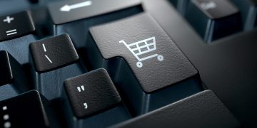 Buy Crypto That Holds Up During Bitcoin Breakdown