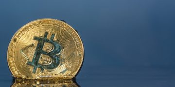 Bitcoin Overtakes Russian Ruble, Inches Closer To Best 10 Worldwide Currencies