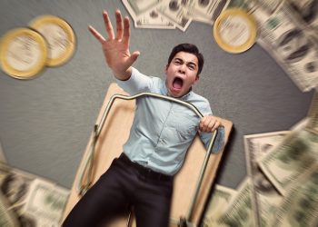Bitcoin Shakes Off Dollar Rebound But Beware Of Coming Bear Stage
