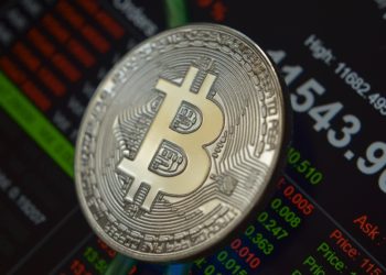 Bitcoin Dominance Slips To 3-12 months Small As Liquidation Hits $2.5 Billion Longs
