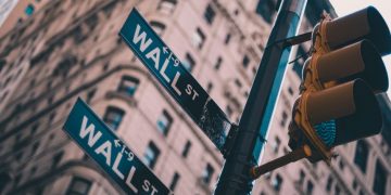 People Really should Know Bitcoin and Wall Road Bitcoin Are Two Unique Things Solely