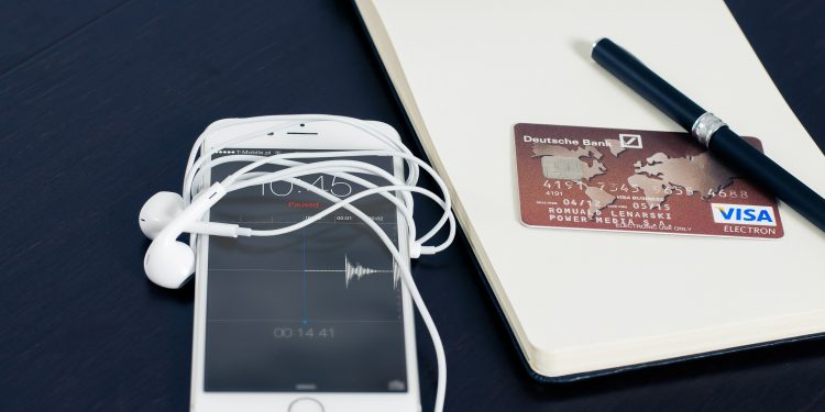 Square Revenues Triple, Fueled By Bitcoin Purchases