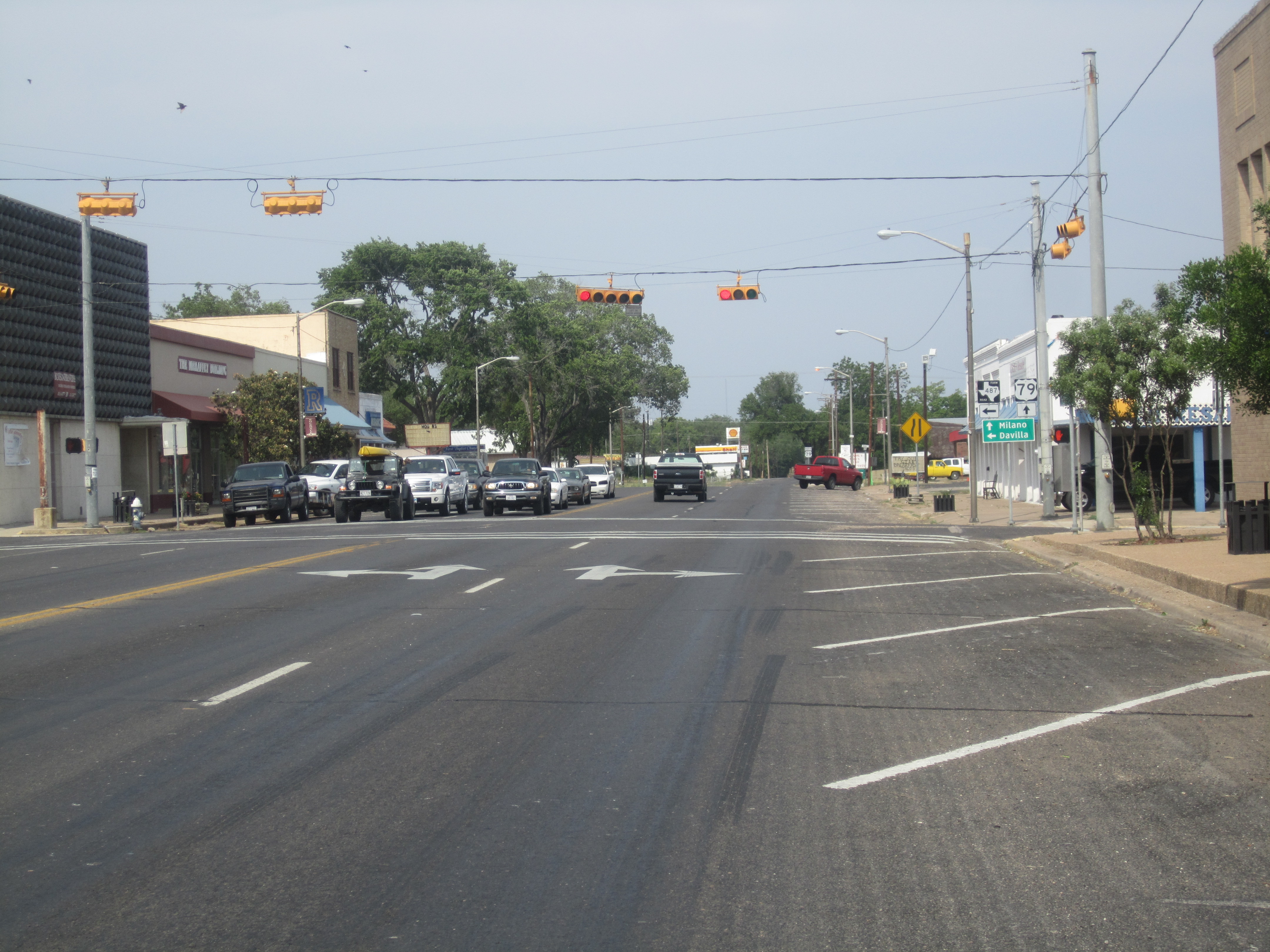 File:U.S. Route 79 is main street of Rockdale, TX IMG 2255.JPG - Wikimedia Commons