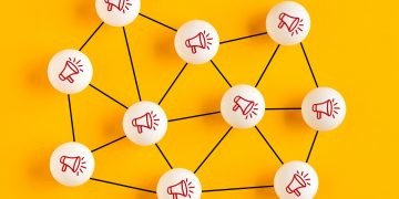 the future is dao: how are online communities evolving?