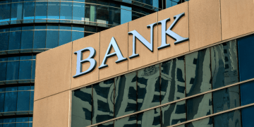 us regulators preparing a crypto gift for banks; coinlist turns into a unicorn + more news