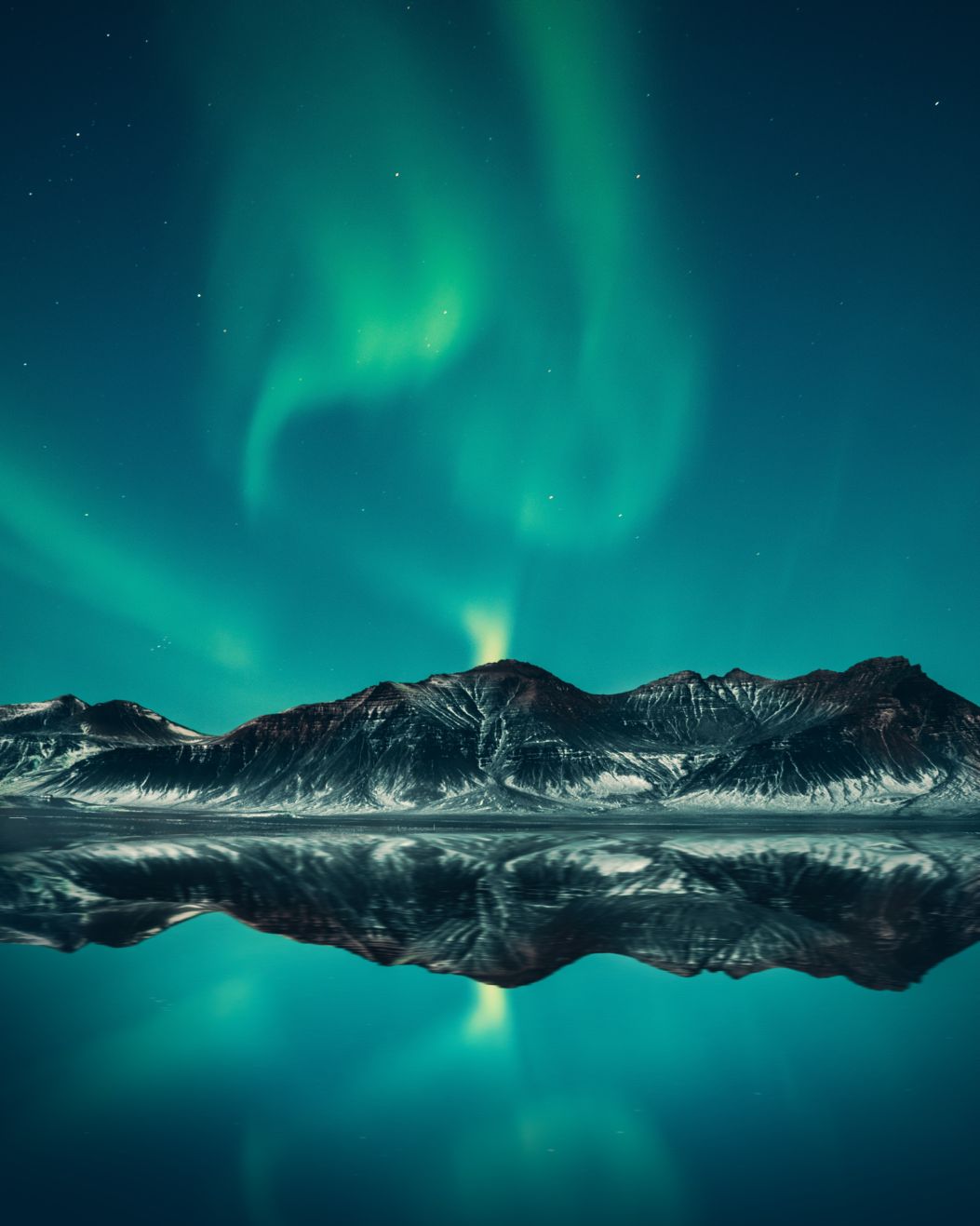 Iceland (Source: Pexels)
