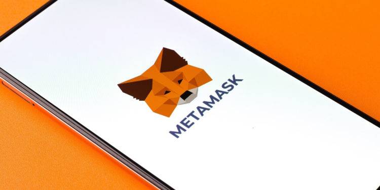 decentralization debate heats up again as metamask, opensea block users