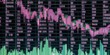 Any dip buyers left? Bulls are largely absent as the total crypto market cap drops to $1.65T